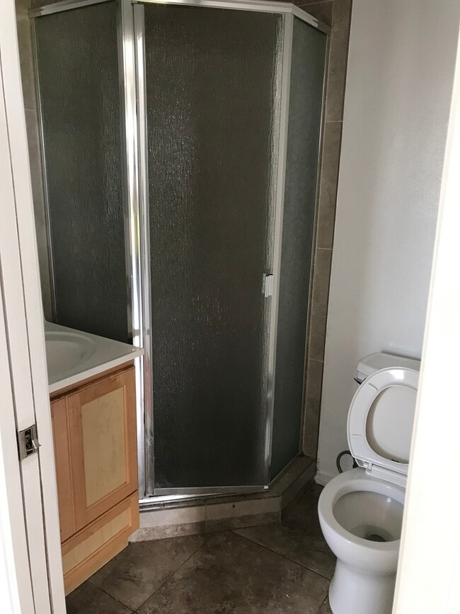 Building Photo - Spacious Dual-Unit Home in Prime Echo Park Location *Close to Dodger Stadium*