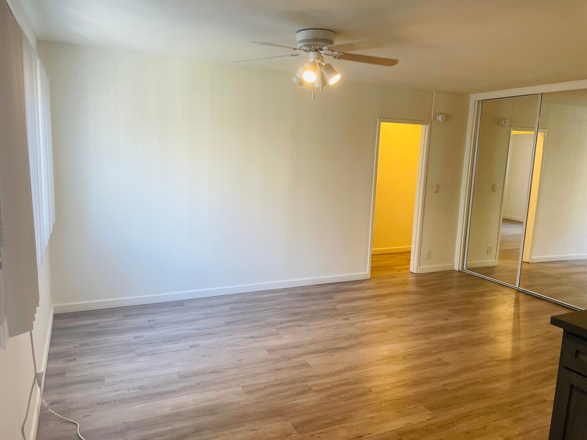 Building Photo - 501 Gayley Ave