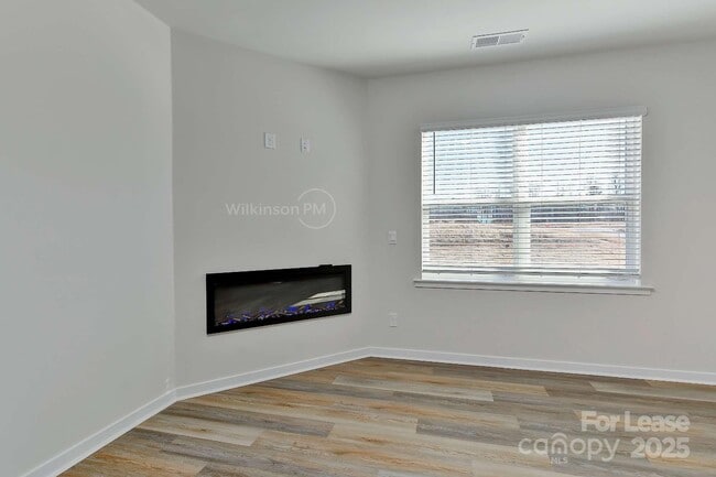 Building Photo - 157 Parker Claire Ln