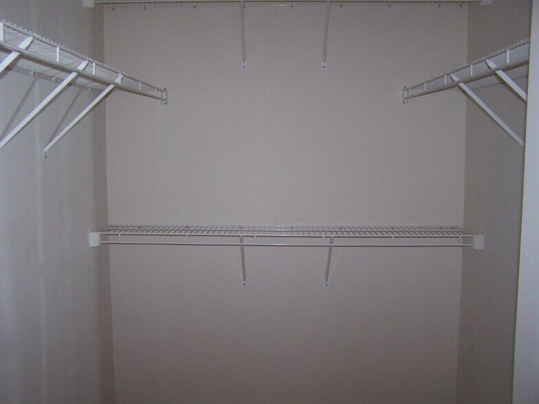 Master Walk-in Closet - 151 Brookland Ter