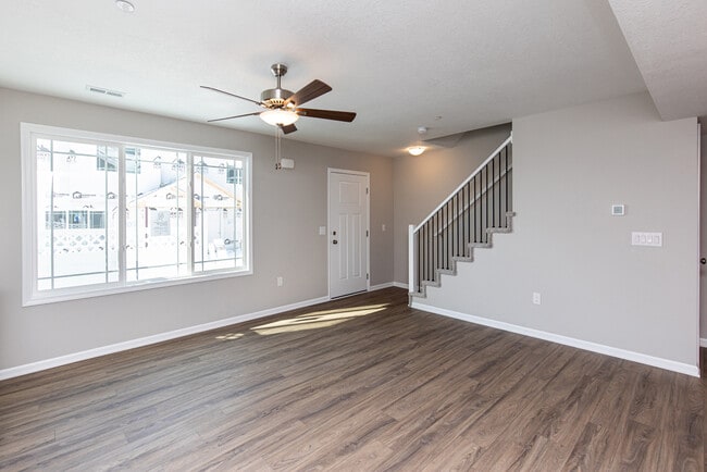 Building Photo - 6128 Bradford Ln