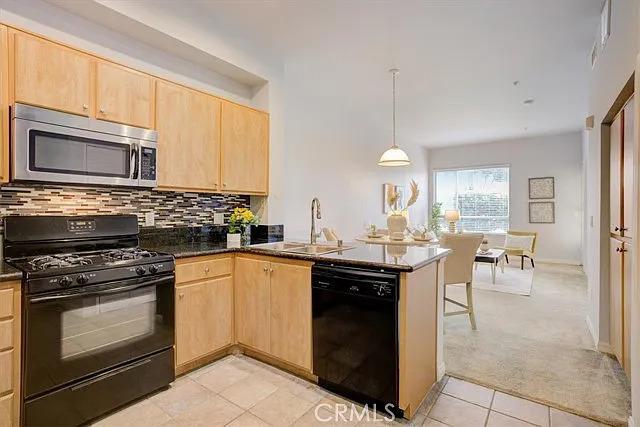 Building Photo - 2742 Cabrillo Ave