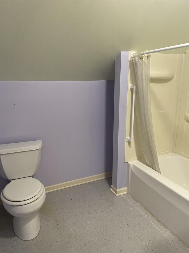 Building Photo - 7020 Brown Rd