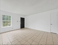 Building Photo - 3427 Willowrun Dr