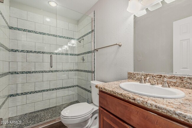 Building Photo - 3741 W Poinsettia Dr