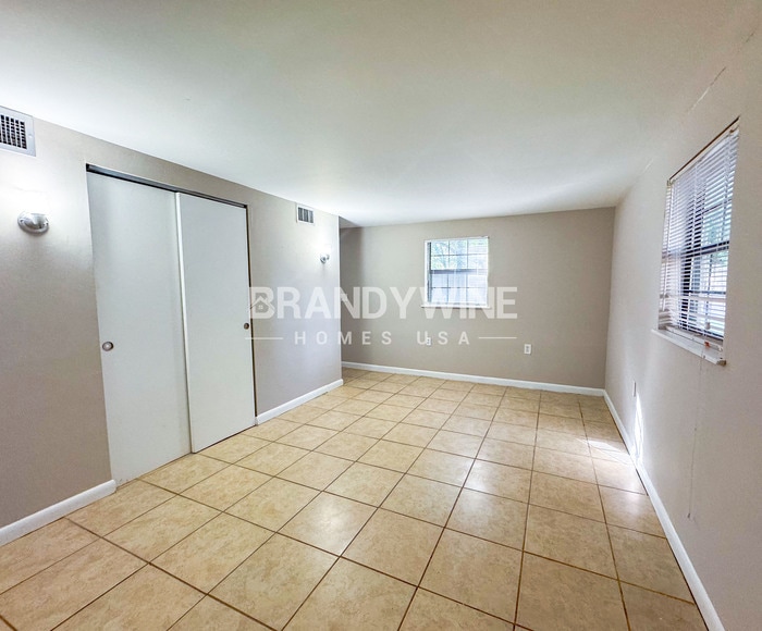 Building Photo - 6020 George Wood Ln W