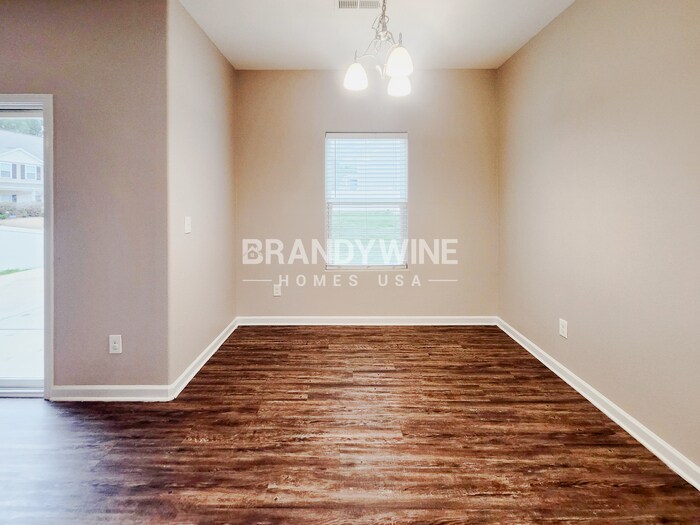 Building Photo - 9531 Weikert Rd