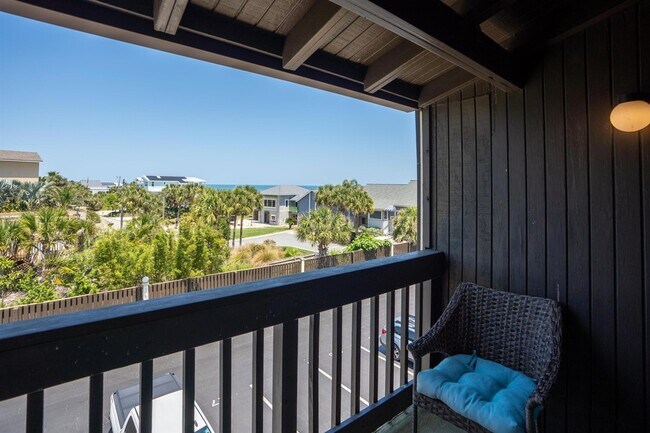 Building Photo - 5650 A1A S