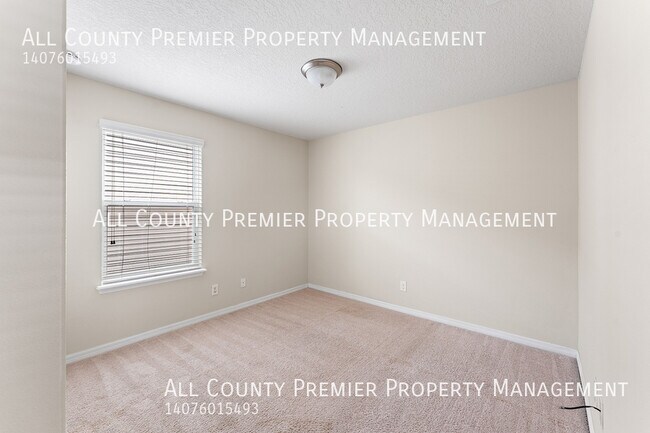 Building Photo - 4775 Creekside Park Ave