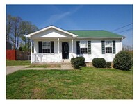 Building Photo - 3 Bedroom, Dog Friendly, Home For Rent In ...