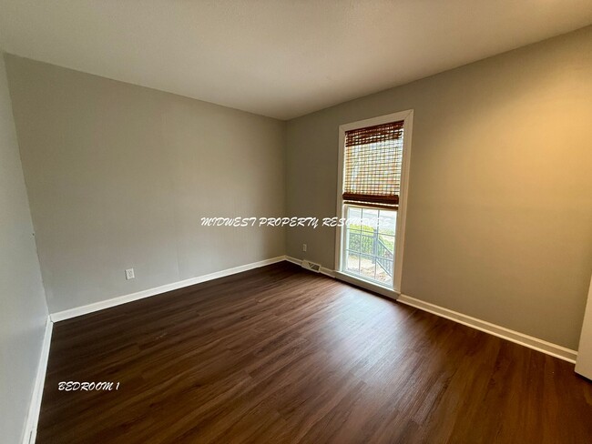 Building Photo - Amazing 3 Bedroom Home!