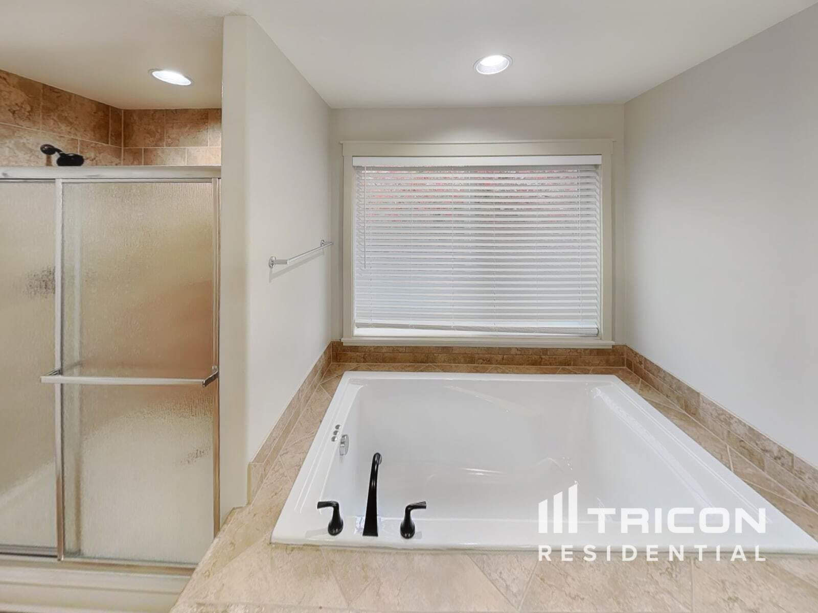 Building Photo - 14718 SE Badger Creek Rd