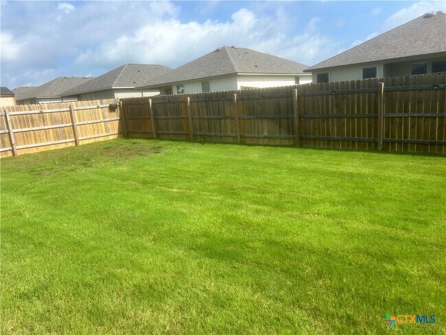 Building Photo - 8704 Cantera Rdg Rd