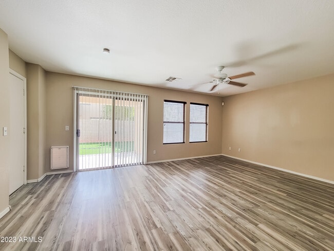 Building Photo - 18513 W Mariposa Dr