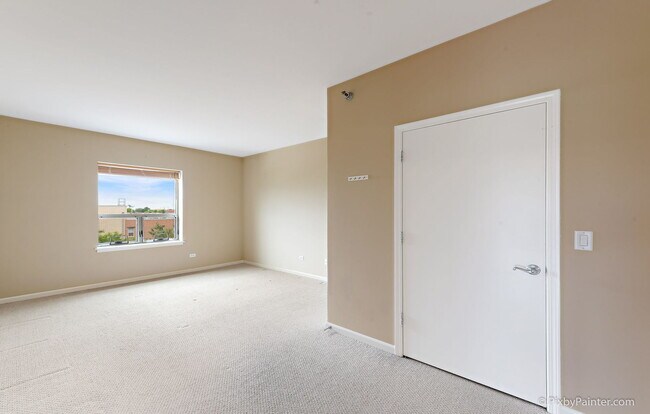 Building Photo - 100 N Hermitage Ave