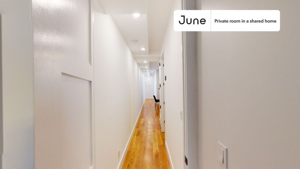 Building Photo - Room in Shared 3 bed/1 bath home