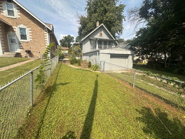 Building Photo - 4517 N 36th Ave