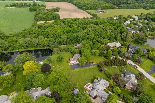Building Photo - 5420 Belmont Ct