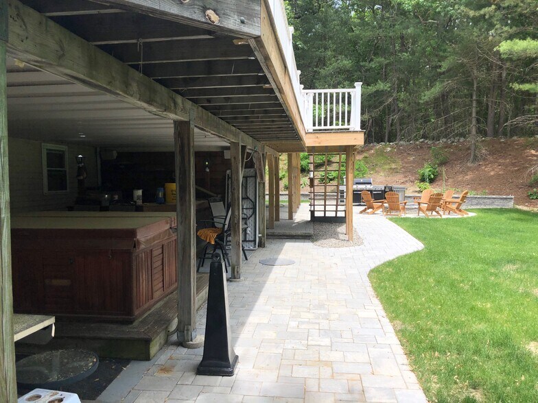 Building Photo - 25 Winsor Rd