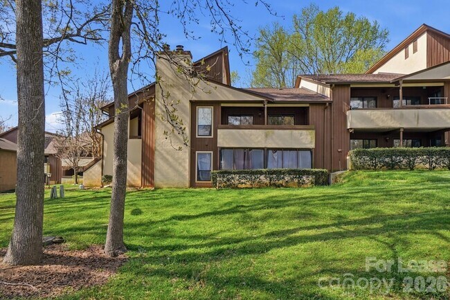 Building Photo - 7160 Winery Ln