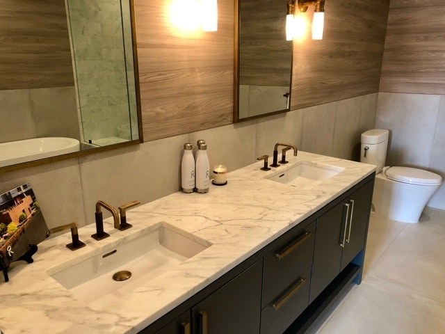 Building Photo - 70 Rainey St