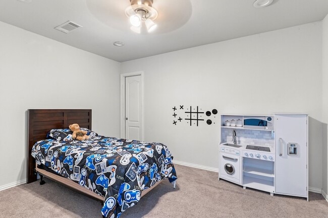 Building Photo - 1610 Temperance Wy