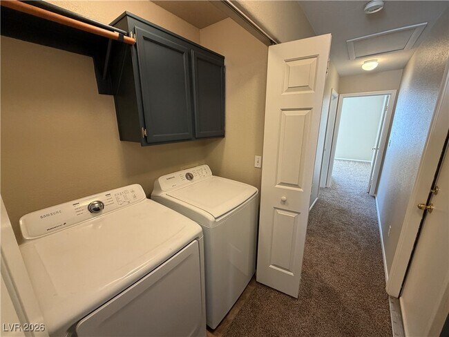 Building Photo - 1692 Clear Look Ct