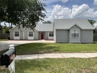 Building Photo - 4084 Briar Forest Rd E