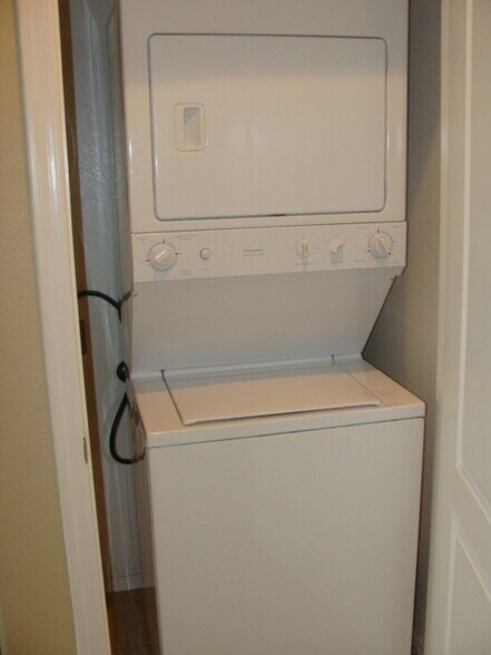 Washer & Dryer - 11640 N. Tatum Blvd