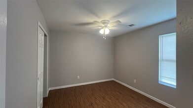 Building Photo - 2110 Juniper Dale Dr