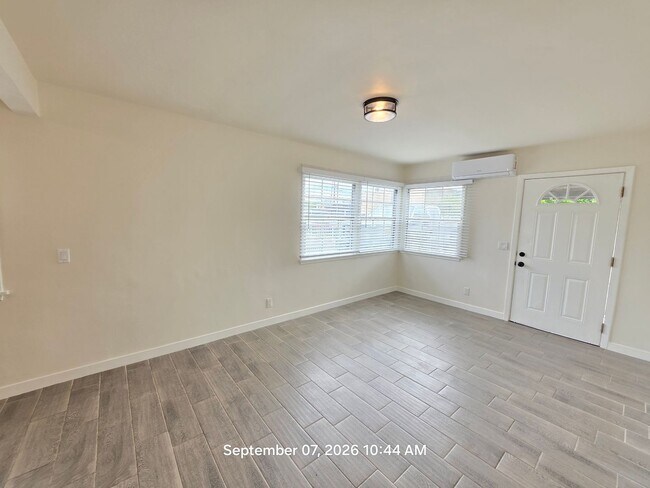 Building Photo - 15069 Nurmi St