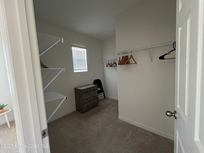 Building Photo - 976 Trinity St