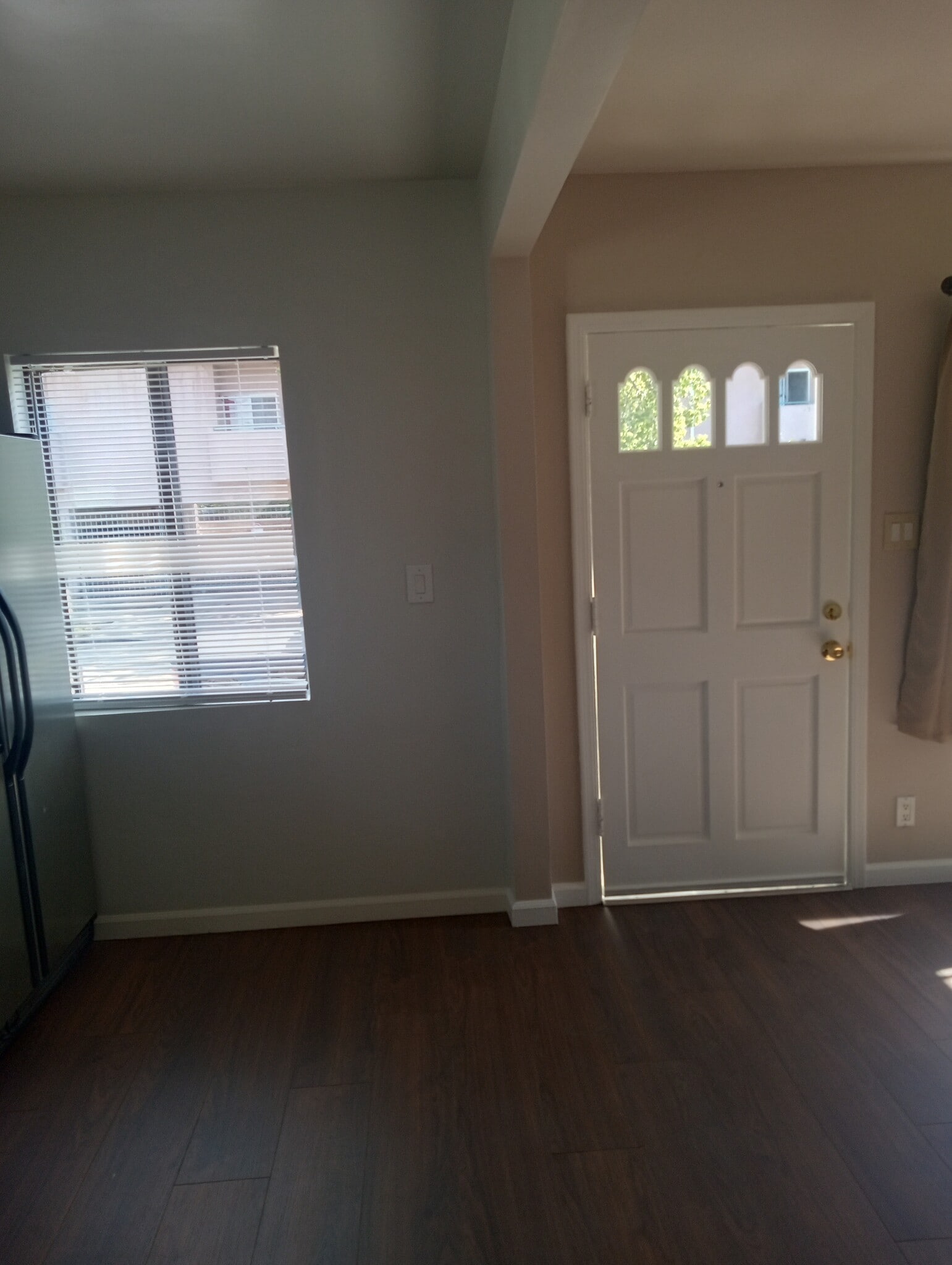 Building Photo - 11617 Archwood St