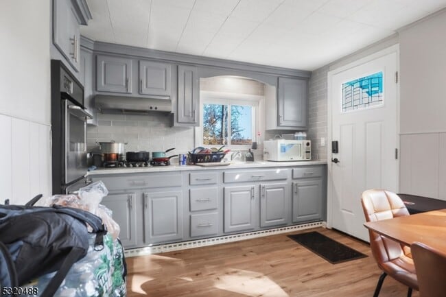 Building Photo - 57 Terrace Ave