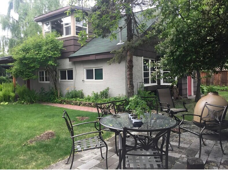 Building Photo - 1426 Orca St