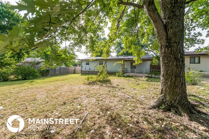 Building Photo - 301 Imperial Dr