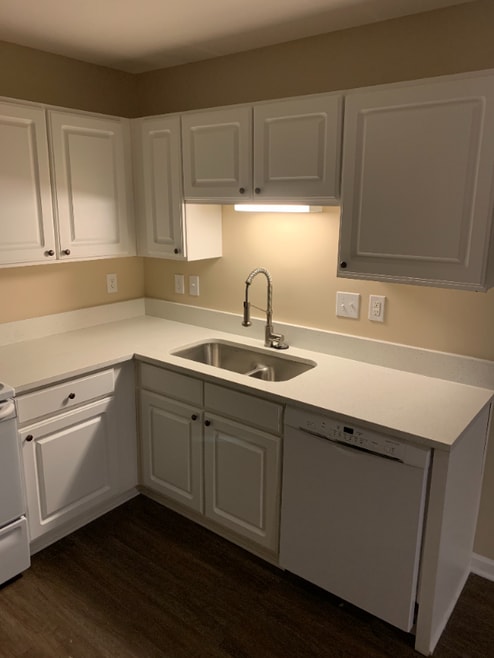 Building Photo - 2501 Huntscroft Ln