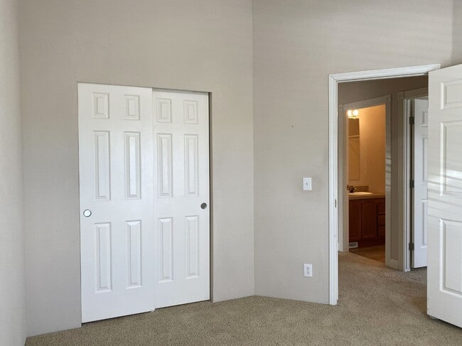 Building Photo - Solar Bonus in Dallesport, WA