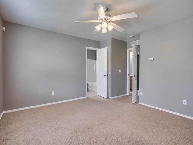 Building Photo - Cozy 2 bed 2 bath in Norman