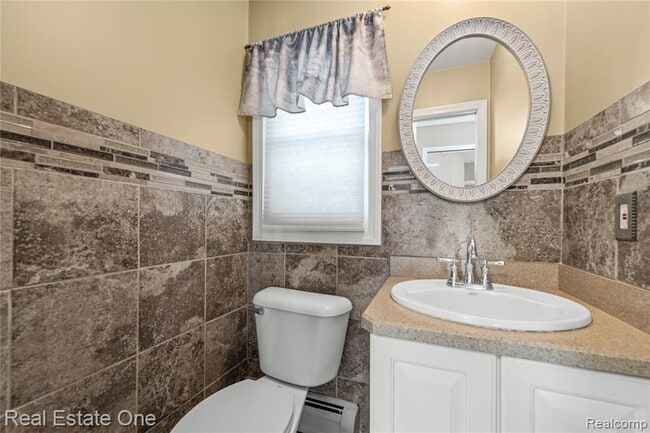 Building Photo - 26641 Greythorne Trail