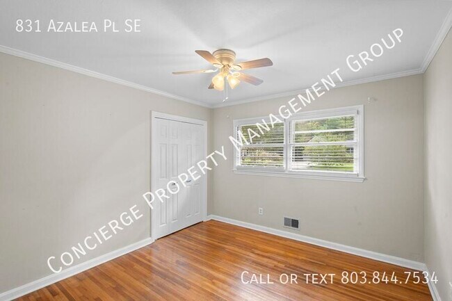 Building Photo - 831 Azalea Pl SE