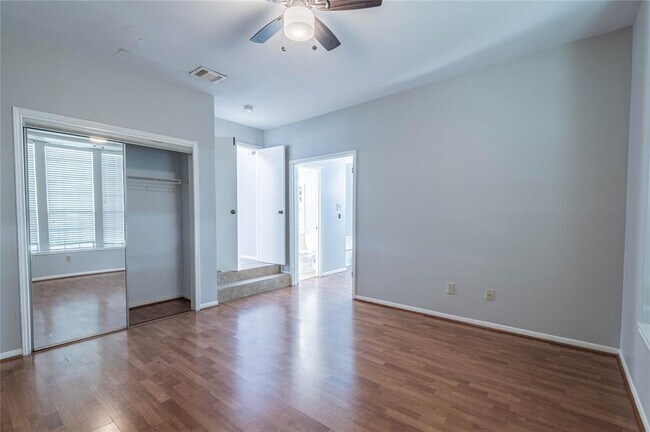 Building Photo - 14232 Reissen Ln