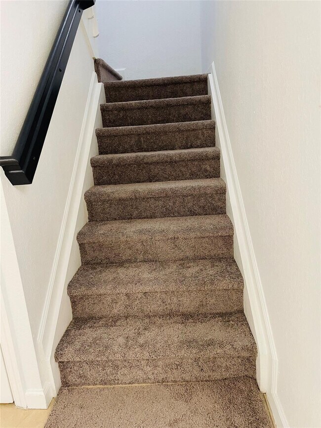 Building Photo - 3202 Ter