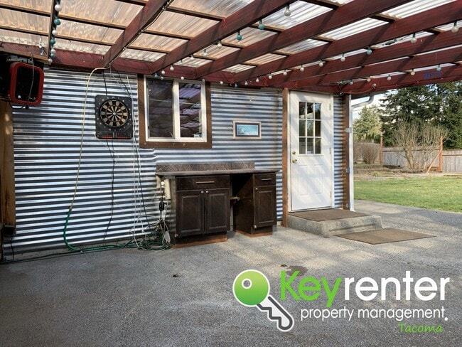 Building Photo - Beautiful 3Bed/2Bath Puyallup House!