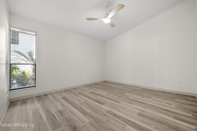 Building Photo - 9350 Arbolita Way