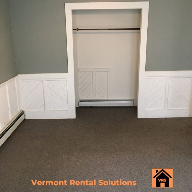 Building Photo - 150 Washington St