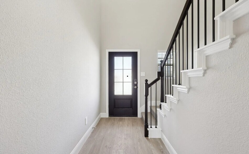 Building Photo - 510 Blanton St