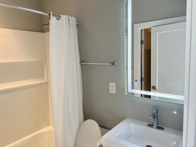 Building Photo - 7649 Genesta Ave