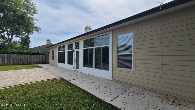 Building Photo - 1808 Shady Grove Ln