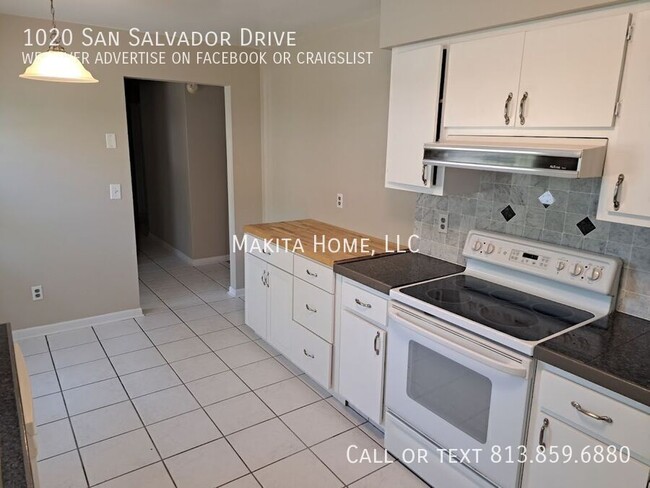 Building Photo - 1020 San Salvador Dr